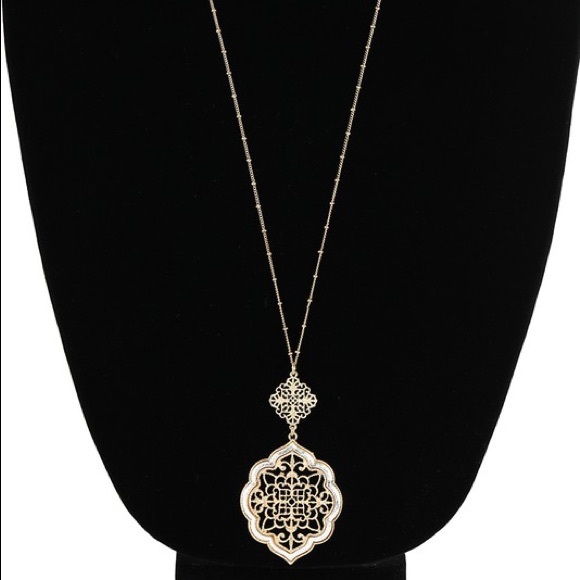 Filigree Mixed Metal Pendant Necklace - Picture 3 of 4